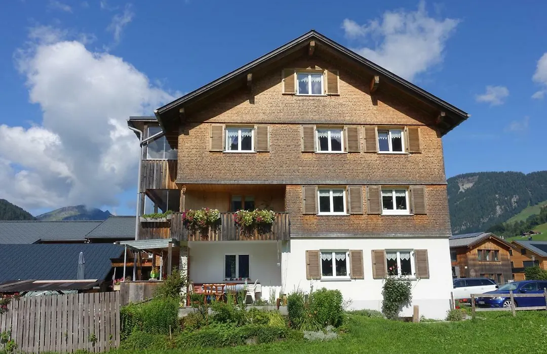 Pension Haus Romy-1